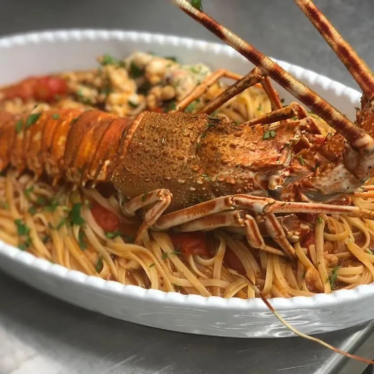 B&B Brezza Marina & Ristorante Shoreline Pozzallo