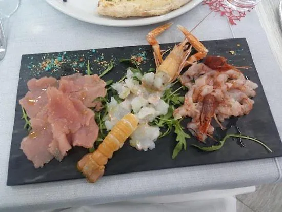 B&B Brezza Marina & Ristorante Shoreline Pozzallo