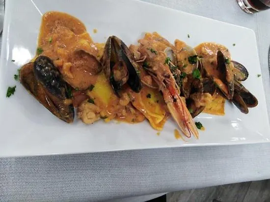 B&B Brezza Marina & Ristorante Shoreline Pozzallo Bed & Breakfast